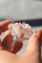 ピンクレムリアン「春の雫」コロンビア産｜天然石 原石 鉱物標本