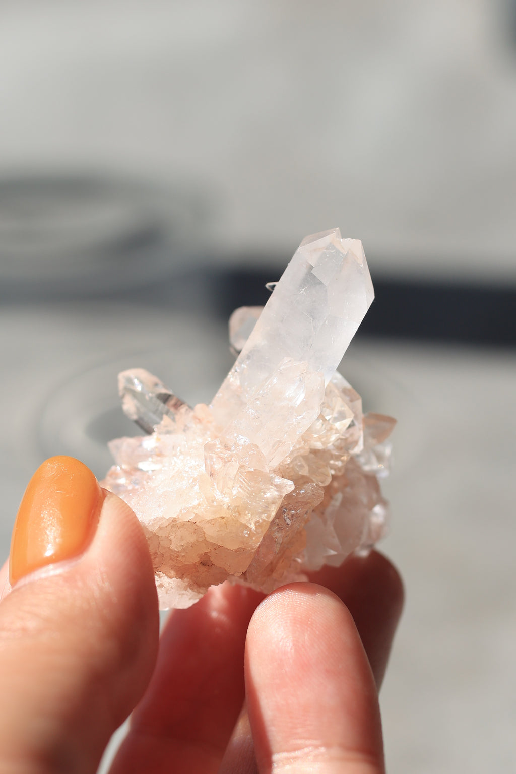 ピンクレムリアン「春の雫」コロンビア産｜天然石 原石 鉱物標本
