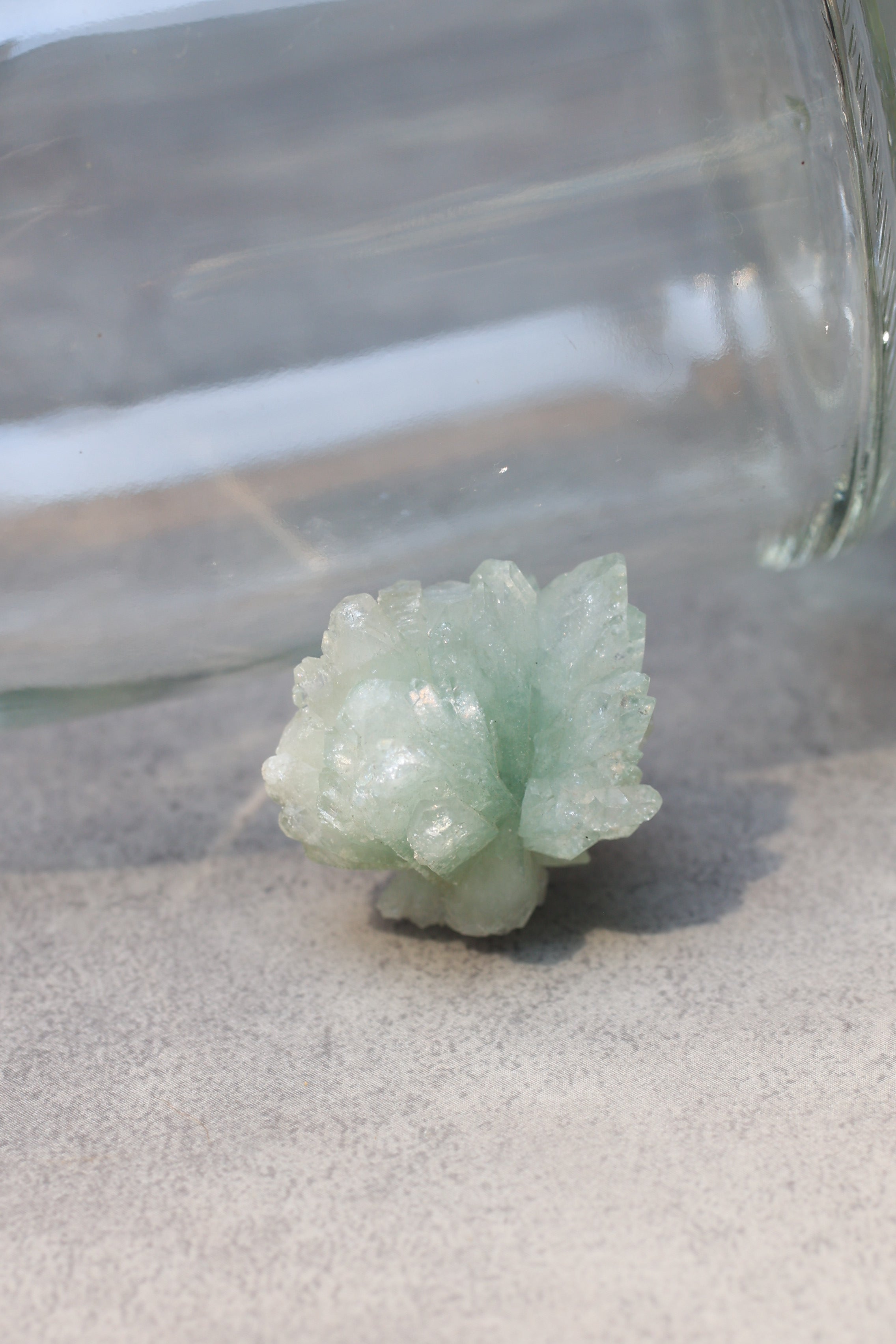グリーンアポフィライト「春の新芽」インド産｜天然石 原石 鉱物標本