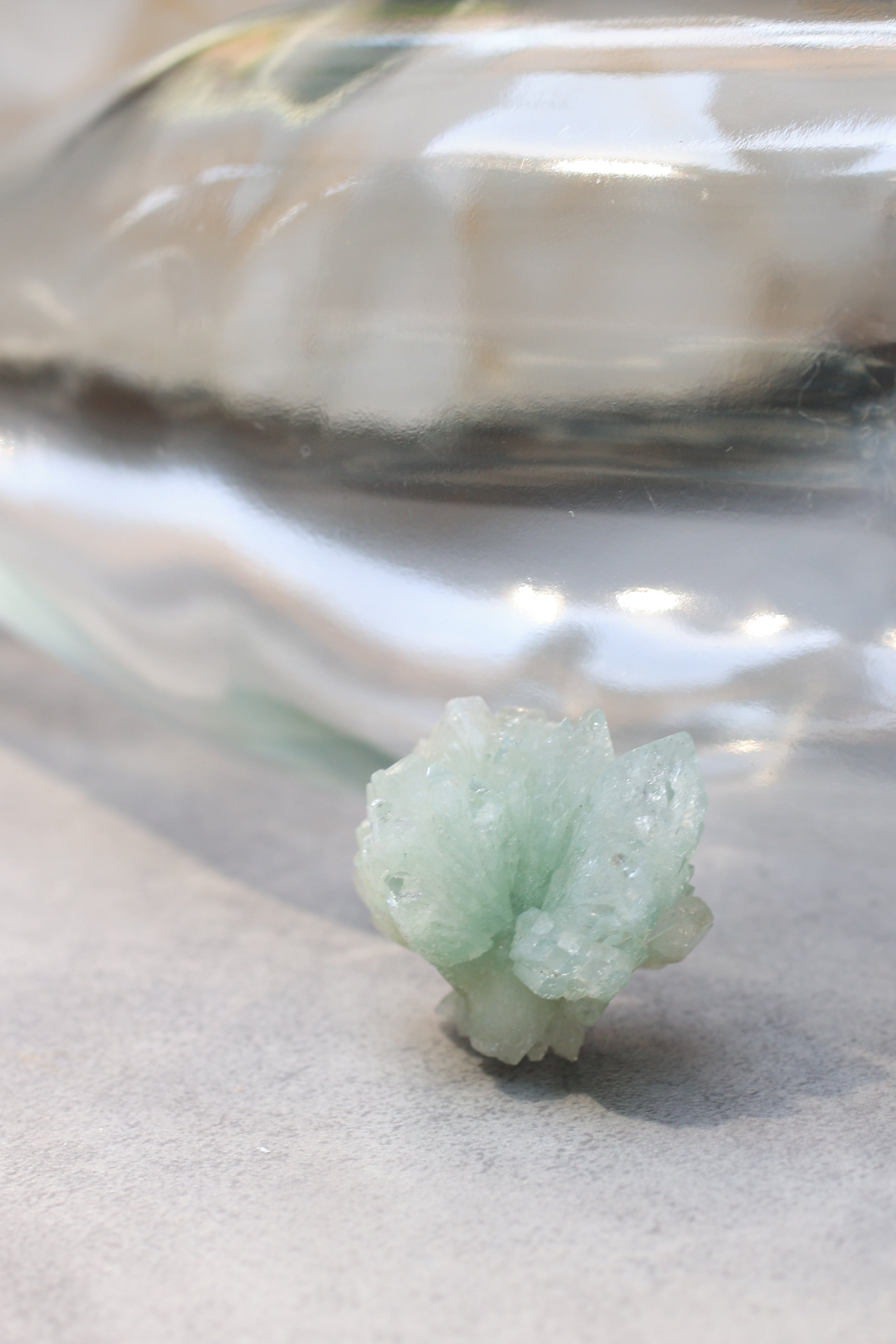 グリーンアポフィライト「春の新芽」インド産｜天然石 原石 鉱物標本