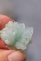 グリーンアポフィライト「春の新芽」インド産｜天然石 原石 鉱物標本