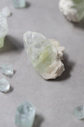 グリーンアポフィライト「川のせせらぎ」インド産｜天然石 原石 鉱物標本