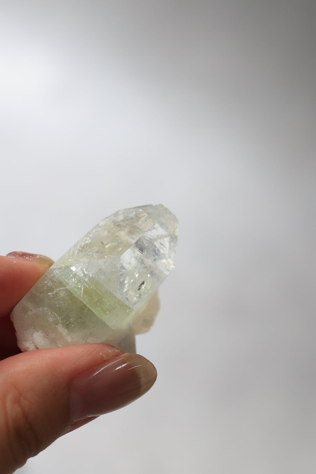グリーンアポフィライト「川のせせらぎ」インド産｜天然石 原石 鉱物標本