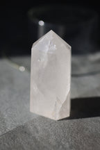 水晶タワー｜ポリッシュ「澄んだ風」マダガスカル産｜天然石 鉱物標本