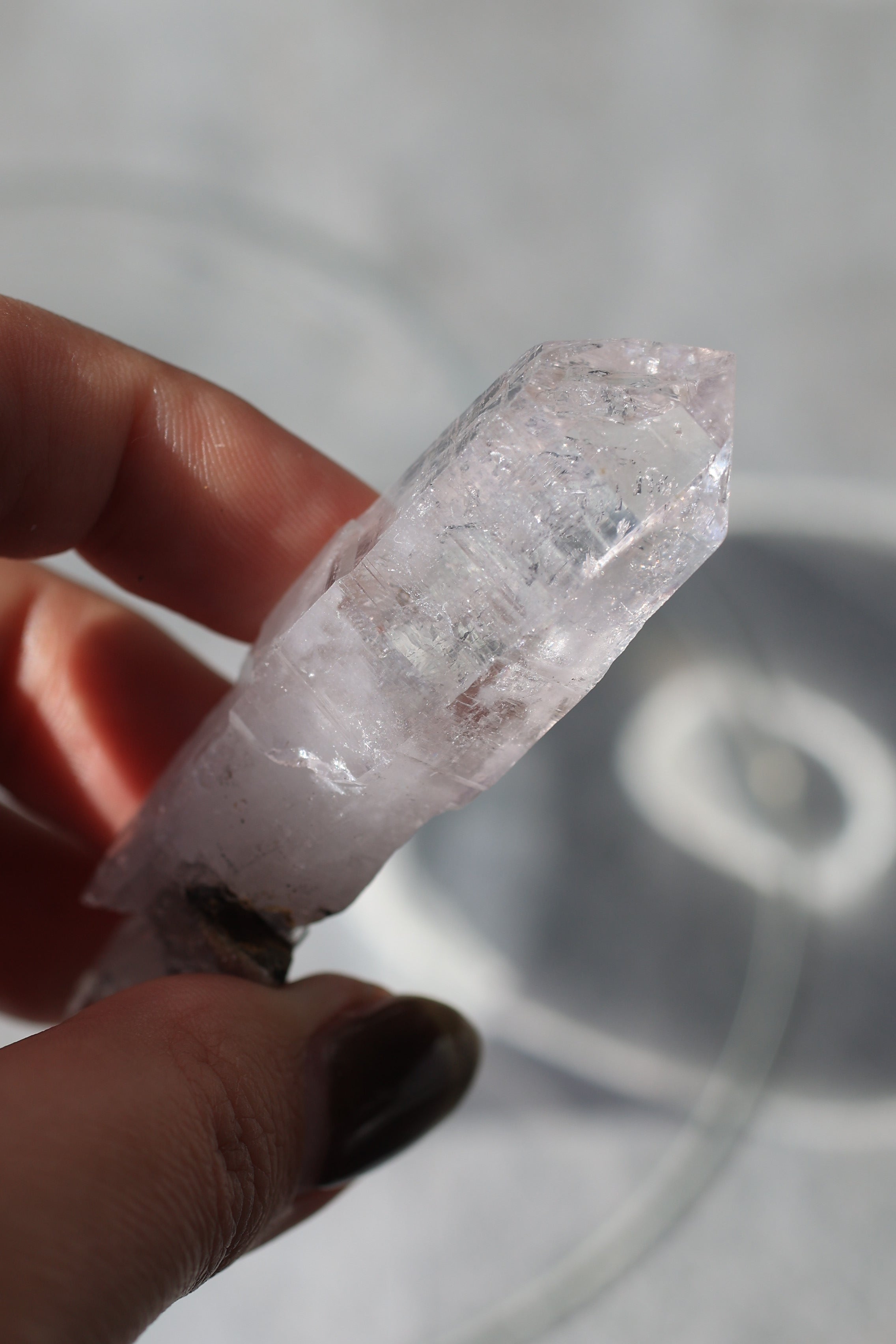 エンハイドロ（水入り）ベラクルスアメジスト「溢れる光」メキシコ産｜天然石 原石 鉱物標本