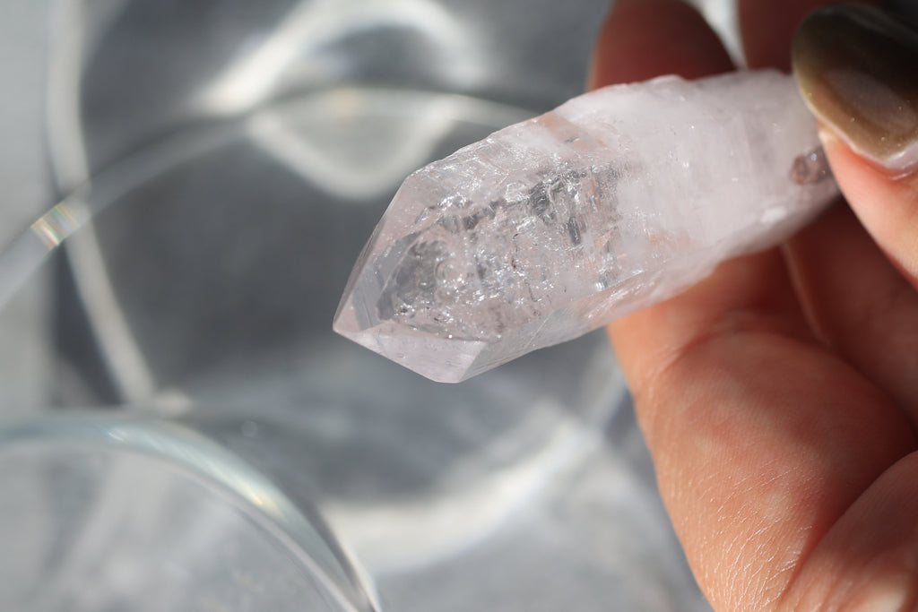 エンハイドロ（水入り）ベラクルスアメジスト「溢れる光」メキシコ産｜天然石 原石 鉱物標本