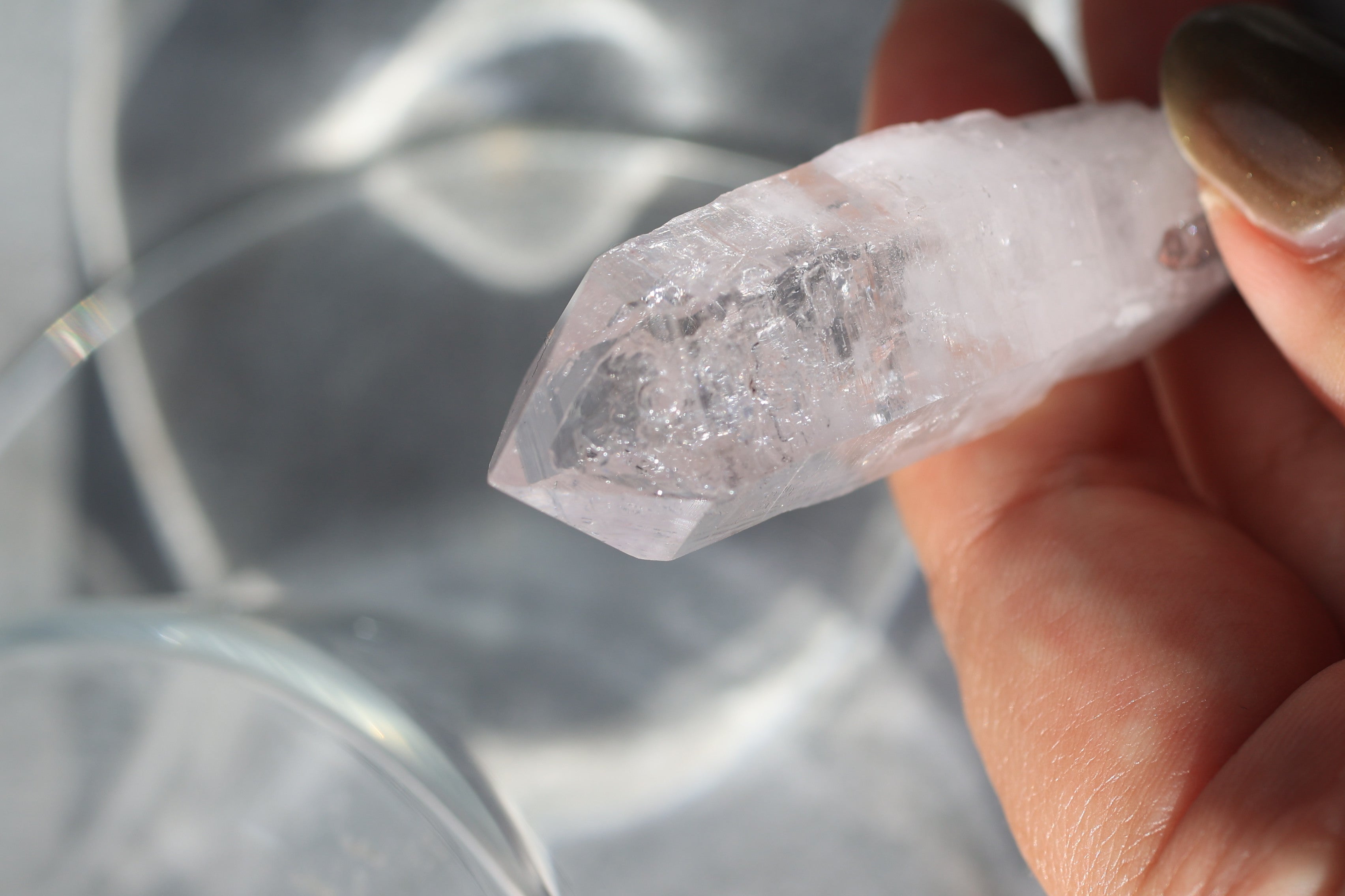 エンハイドロ（水入り）ベラクルスアメジスト「溢れる光」メキシコ産｜天然石 原石 鉱物標本