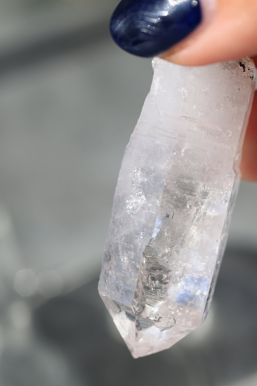 エンハイドロ（水入り）ベラクルスアメジスト「溢れる光」メキシコ産｜天然石 原石 鉱物標本