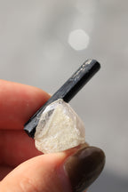 ブラックトルマリン「静寂の風」パキスタン産｜天然石 原石 鉱物標本