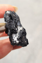 ブラックトルマリン「穏やかな夜」パキスタン産｜天然石 原石 鉱物標本