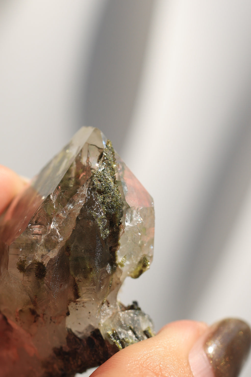 エピドート「水面の輝き」トルコ産｜天然石 原石 鉱物標本
