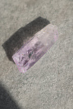 エンハイドロ（水入り）ベラクルスアメジスト「喜びの涙」メキシコ産｜天然石 原石 鉱物標本