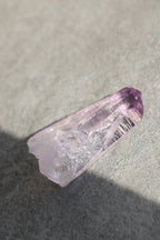 エンハイドロ（水入り）ベラクルスアメジスト「一輪の花」メキシコ産｜天然石 原石 鉱物標本