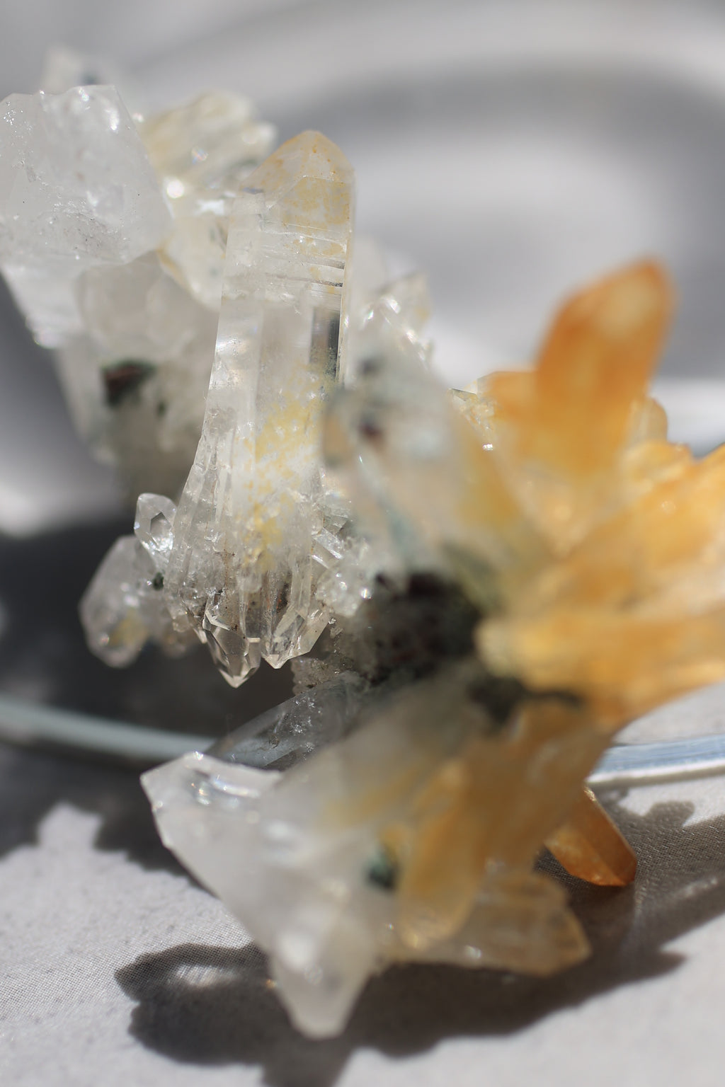 ゴールデンヒーラーレムリアンクォーツ「朝日の結晶」コロンビア産｜天然石 原石 鉱物標本