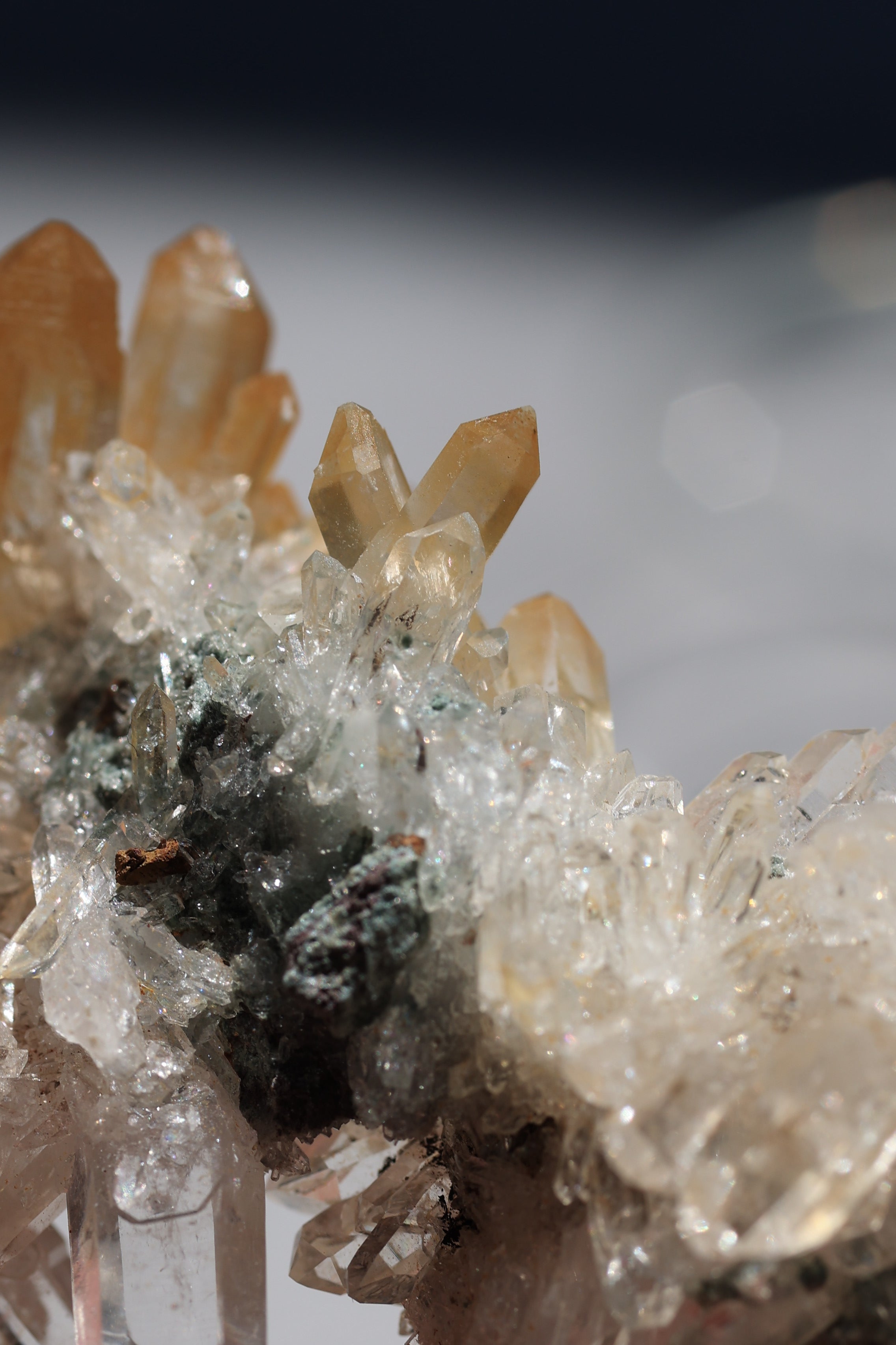 ゴールデンヒーラーレムリアンクォーツ「朝日の結晶」コロンビア産｜天然石 原石 鉱物標本