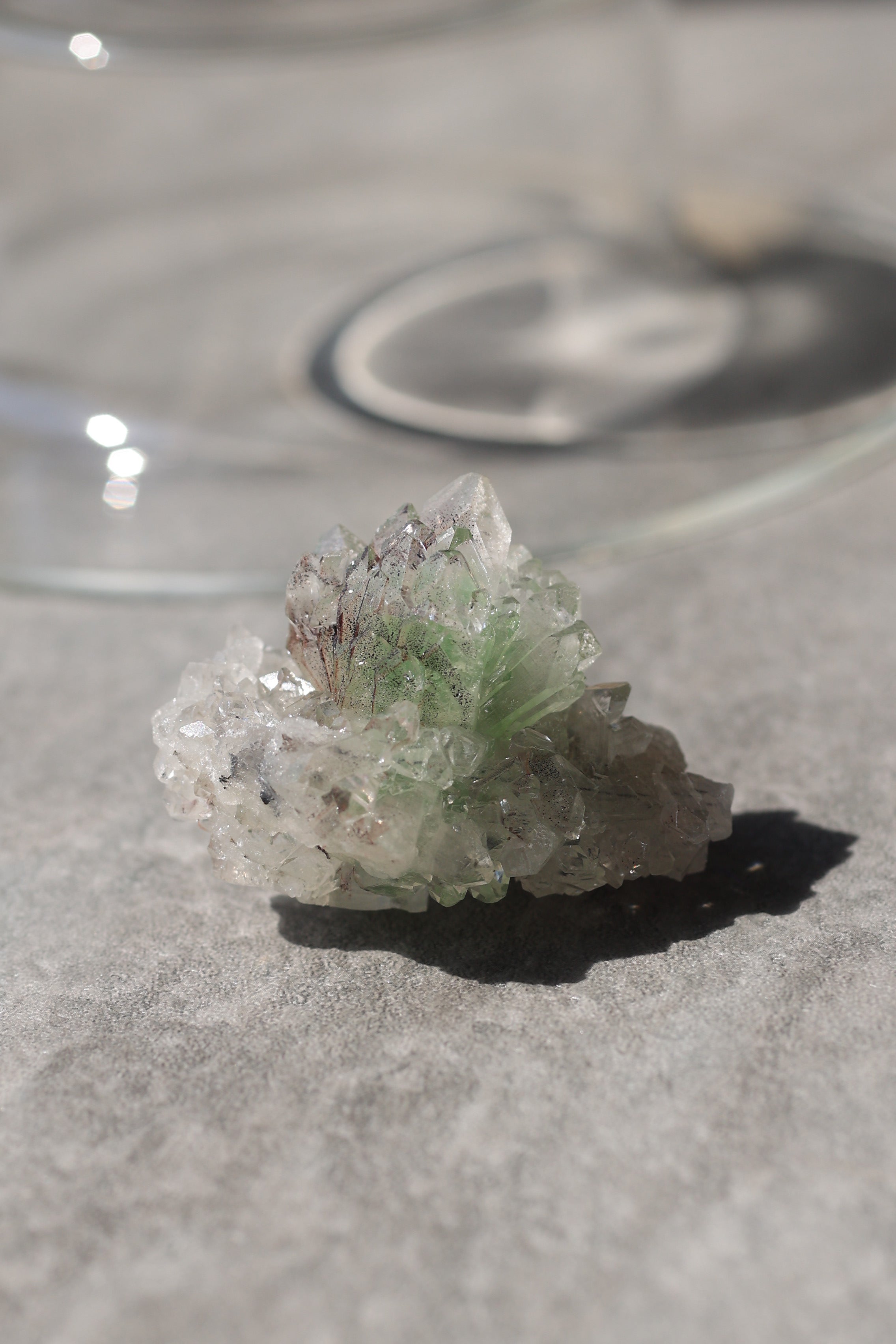 グリーンアポフィライト「花のしずく」インド産｜天然石 原石 鉱物標本